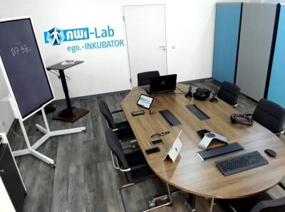 Interaktionslabor im HumTech-Lab mit diversen Technologien