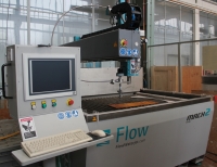 FLOW Wasserstrahlschneidanlage Mach 2