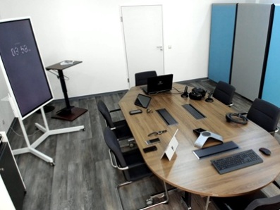 Interaktionslabor im HumTech-Lab mit diversen Technologien